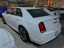 كرايسلر 300